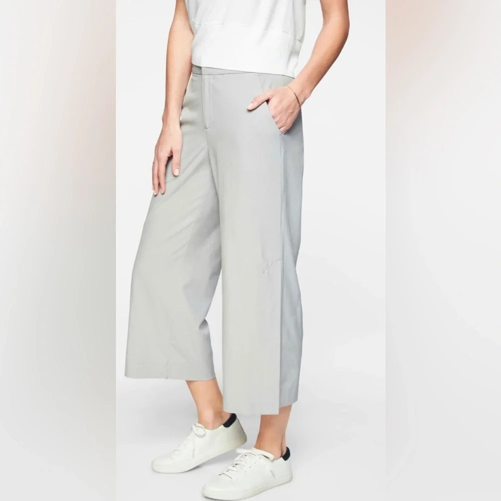 Athleta Tribeca Crop Pants, Tern Gray, size 2
